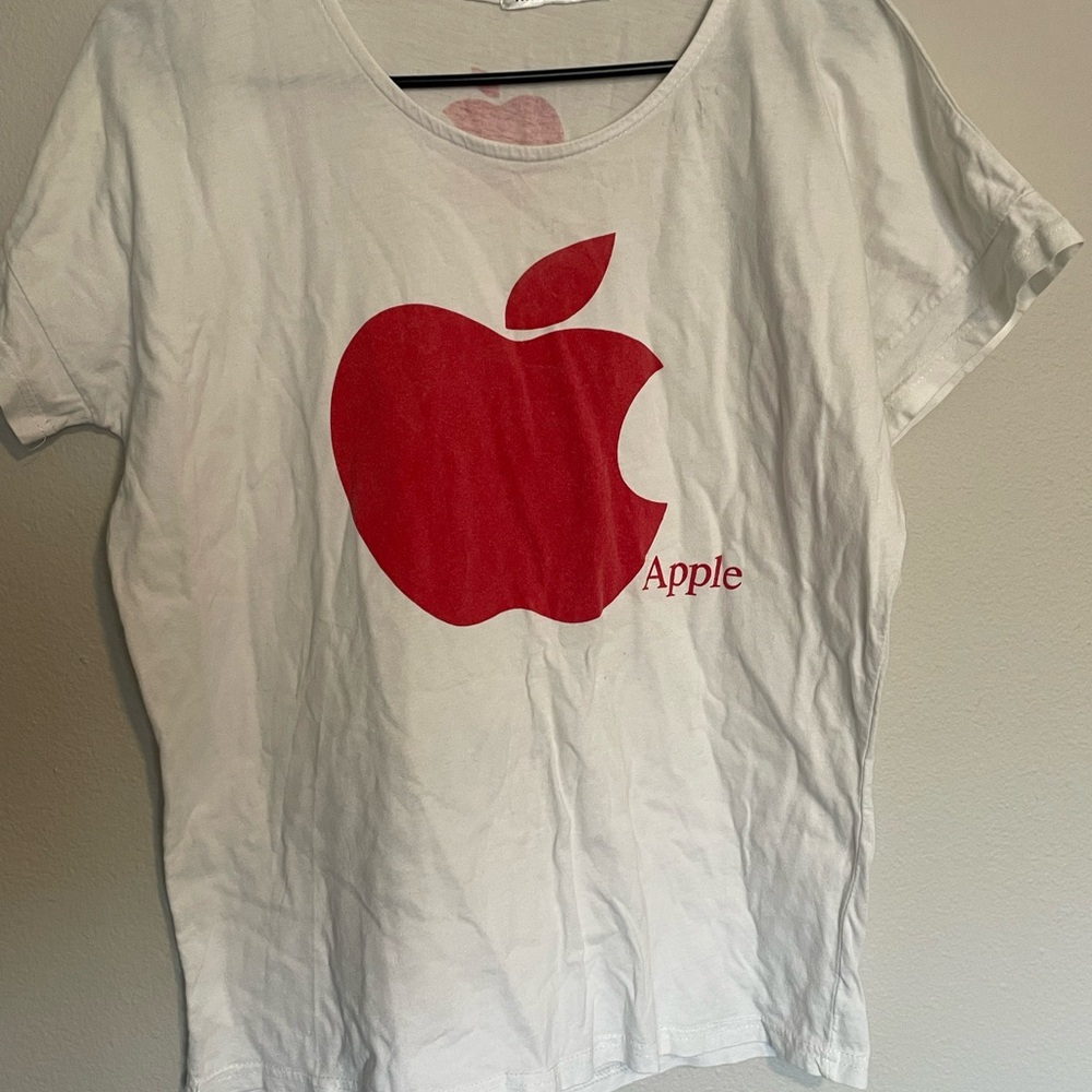 Vintage 90’s Apple Logo White T-Shirt 🍀 1
